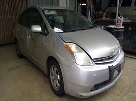 2005 TOYOTA PRIUS, SILVER, 1.5L, AT.  Z26273